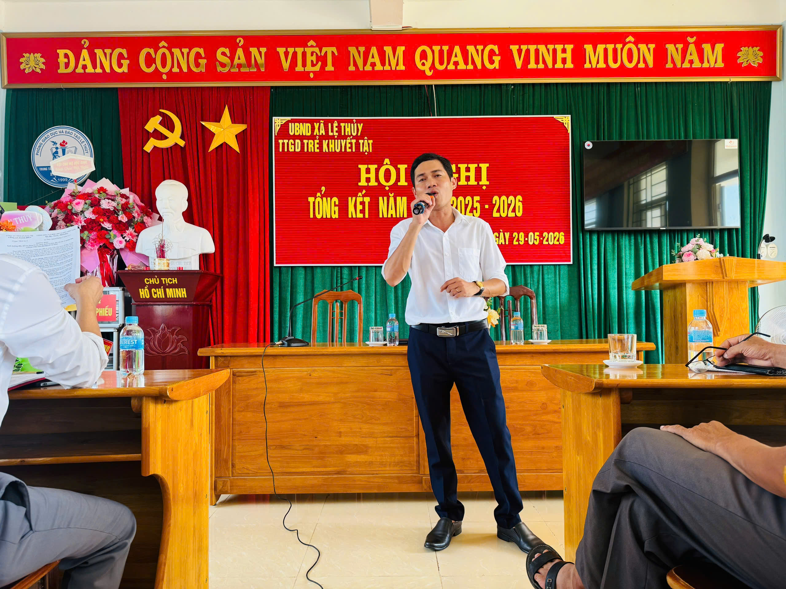 ANH 10.jpg