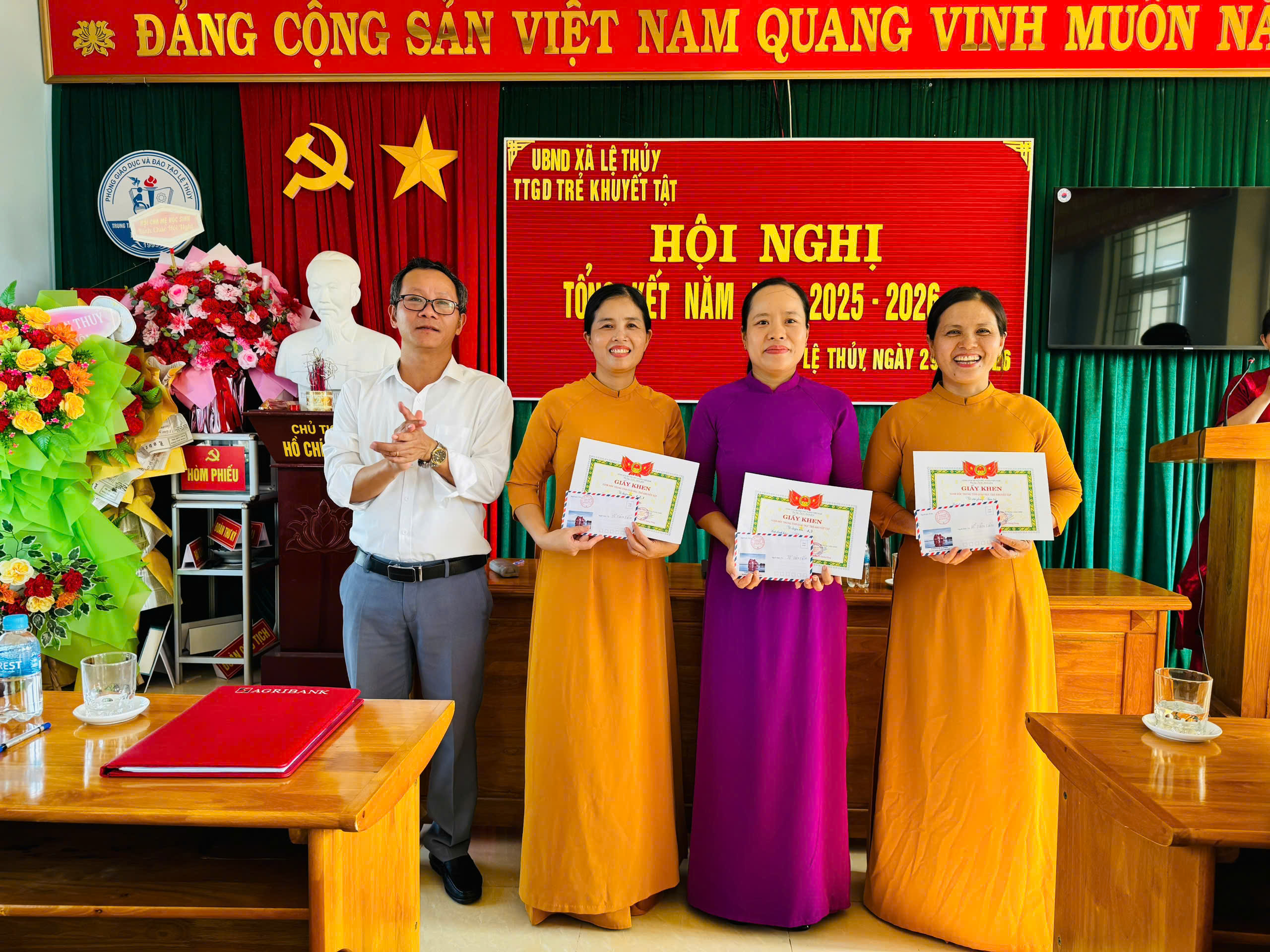 ANH 9.jpg